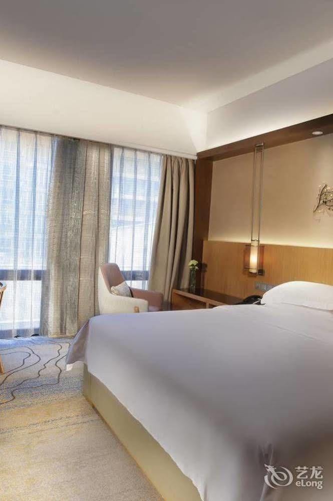 Heyuan Great International Hotel Exterior photo